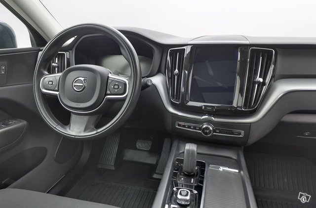 Volvo XC60 9