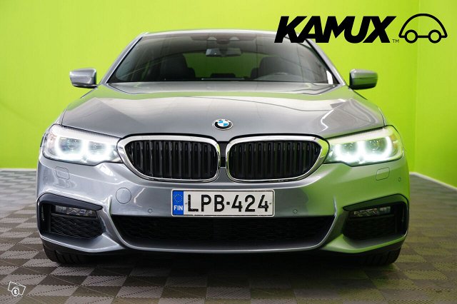 BMW 530e 6