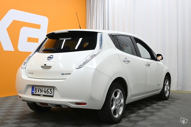 Nissan Leaf 7