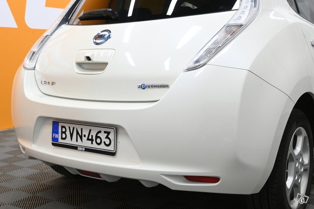 Nissan Leaf 10