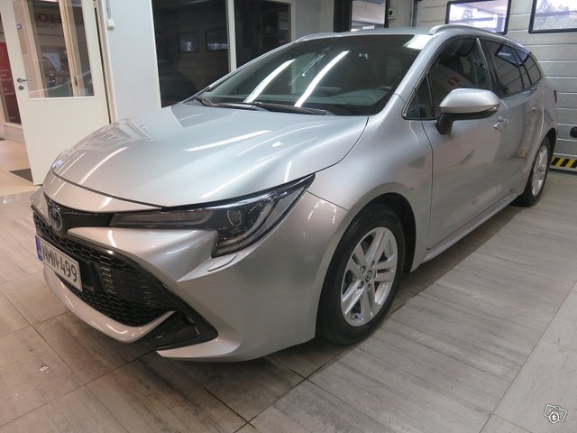 TOYOTA Corolla 3