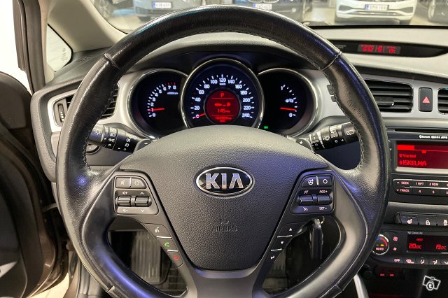 KIA Cee'd 12