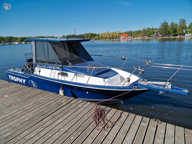 Bayliner Trophy, kuva 1