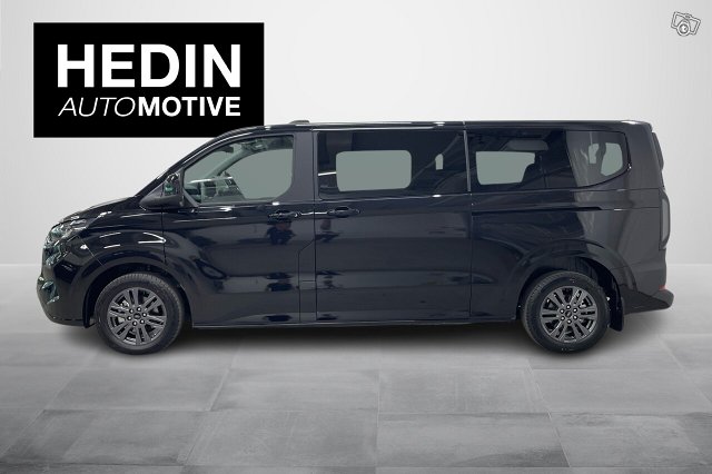 Ford Tourneo Custom 5