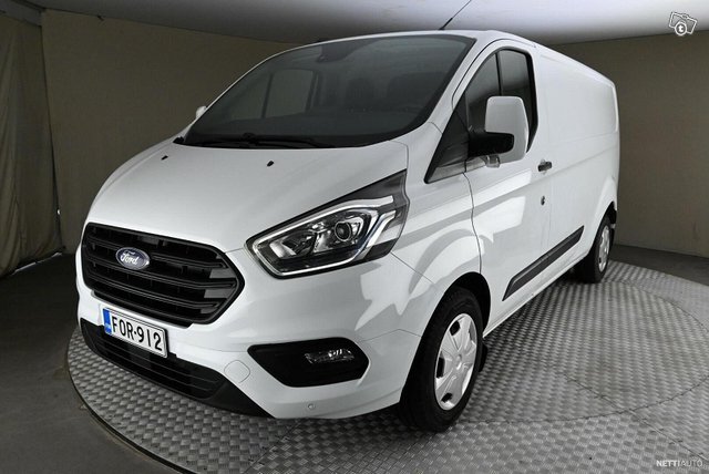 Ford Transit Custom 12