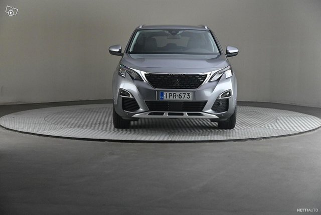 Peugeot 5008 3