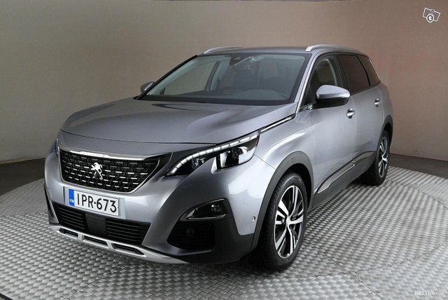 Peugeot 5008 12