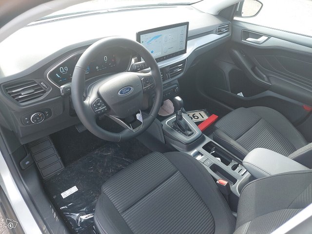 Ford Focus 6