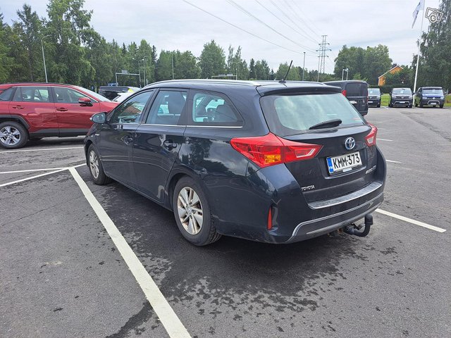 TOYOTA Auris 3