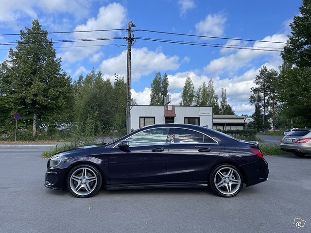 Mercedes-Benz CLA 6