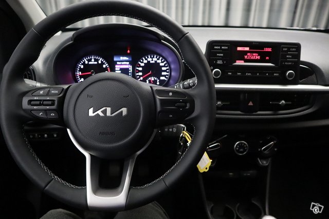 Kia Picanto 11