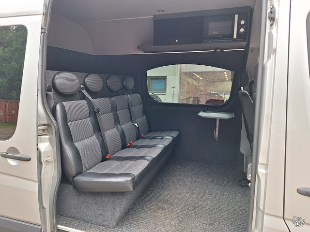 Mercedes-Benz Sprinter 10