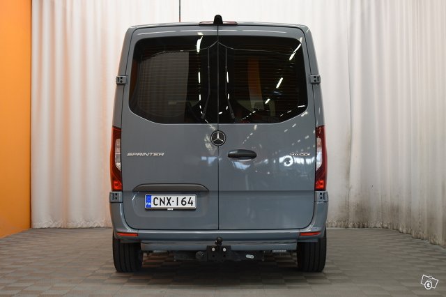 Mercedes-Benz Sprinter 7