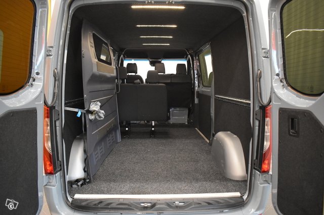 Mercedes-Benz Sprinter 25