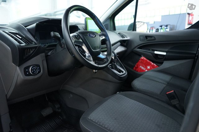 Ford Transit Connect 13