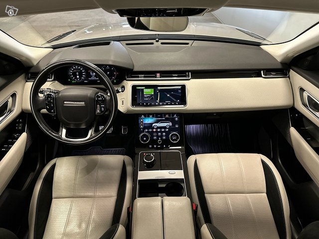 Land Rover Range Rover Velar 21