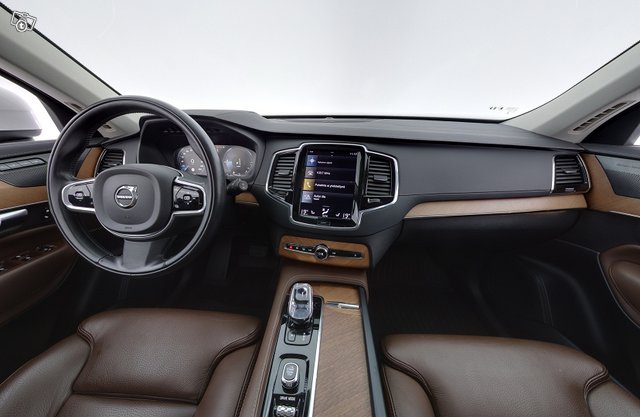 Volvo XC90 9