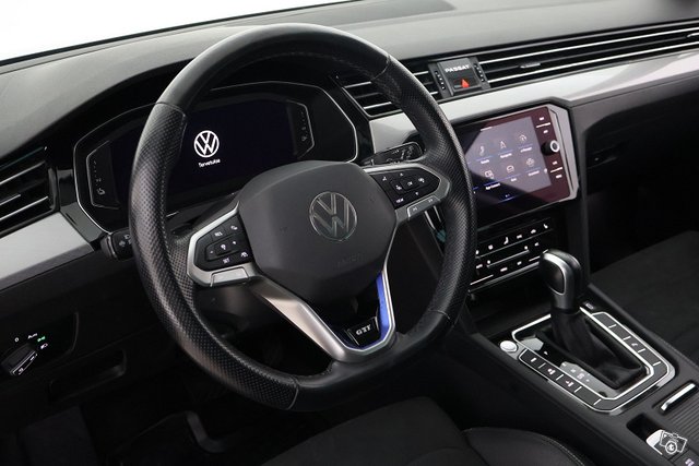 Volkswagen Passat 11