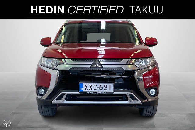 Mitsubishi Outlander 4