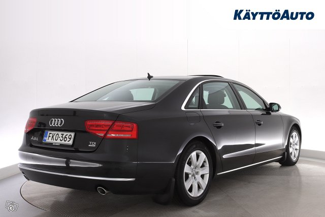 AUDI A8 5