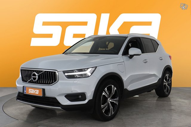 Volvo XC40 4