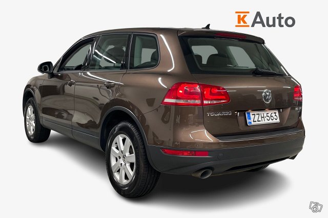 Volkswagen Touareg 2