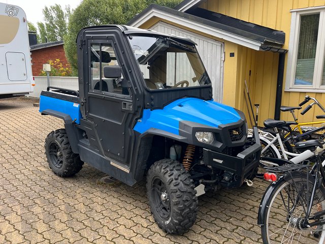 Myydään Trapper 550 lämpöhytillä 1