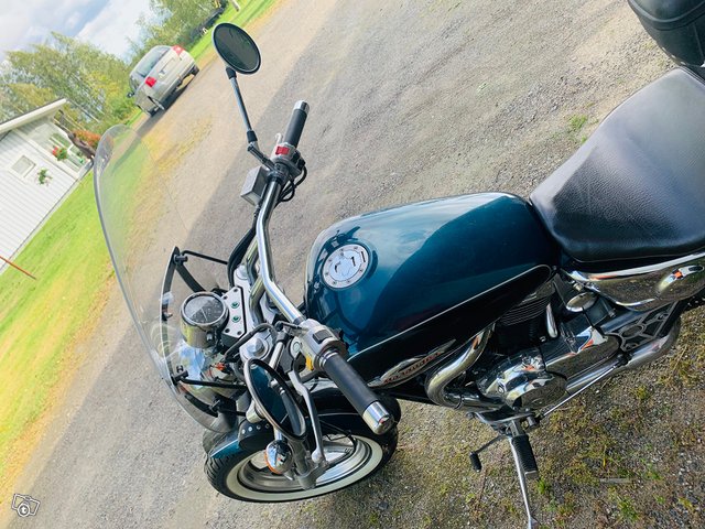 Suzuki Marauder 3