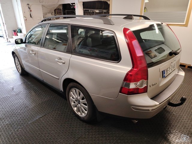 Volvo V50 3