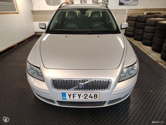 Volvo V50 5