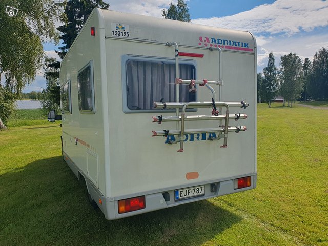 Asuntoauto ADRIA 573 DS Vaihto Rahoitus järjestyy 7