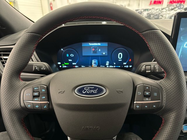 Ford Kuga 19