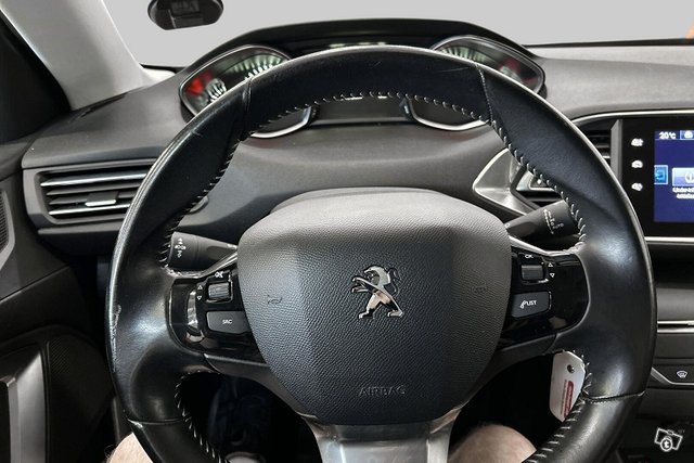 Peugeot 308 16