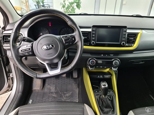 KIA Stonic 10