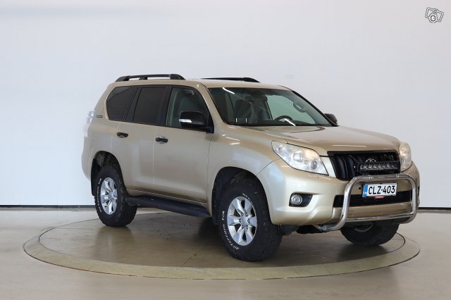 Toyota Land Cruiser 3