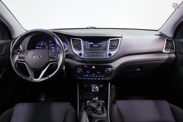 Hyundai Tucson 10