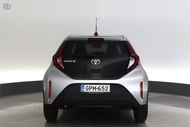 Toyota Aygo X 4