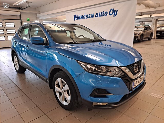 Nissan Qashqai 1