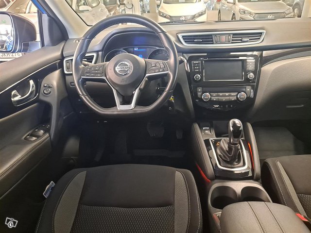 Nissan Qashqai 7