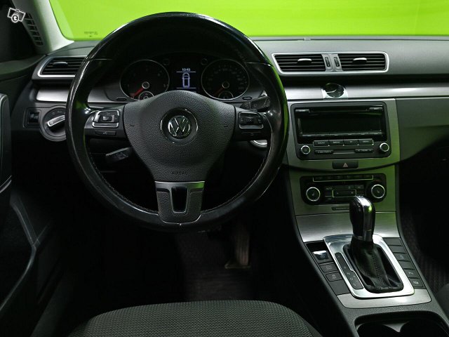 Volkswagen Passat 14