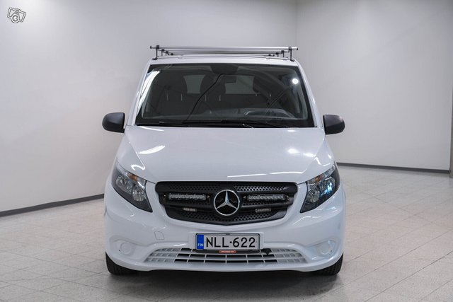 Mercedes-Benz Vito 2