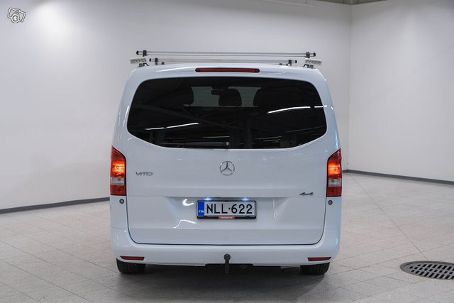 Mercedes-Benz Vito 6