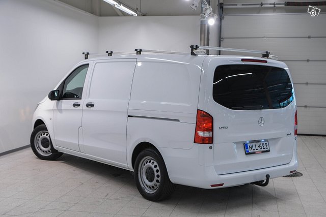 Mercedes-Benz Vito 7