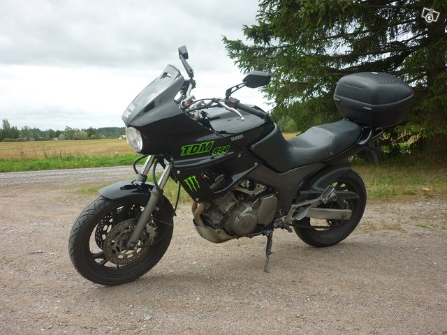 Yamaha TDM850 -91 3