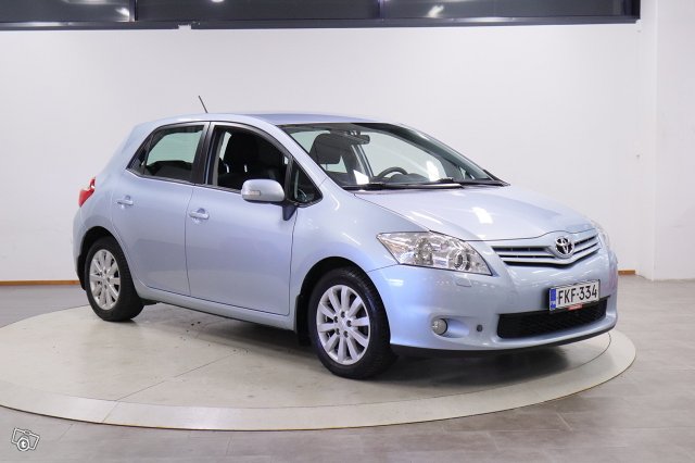 Toyota Auris 3