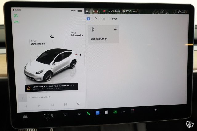 Tesla Model Y 17