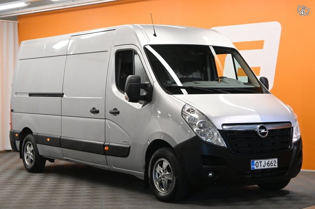 Opel Movano 1