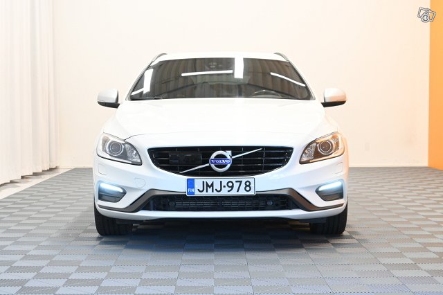 Volvo V60 2