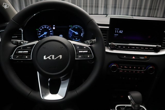 Kia XCeed 10