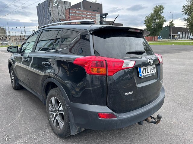 TOYOTA RAV4 2